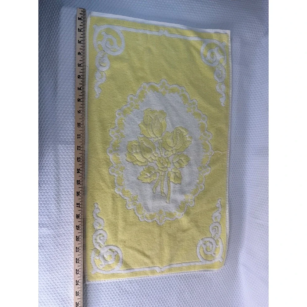 Vintage Rosa Reale Italy Cotton Hand Towels Set of 2 Yellow White Floral Rose